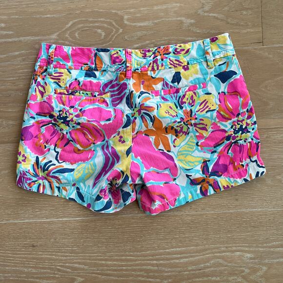 Lilly Pulitzer The Callahan 5" Short Besame Mucho Floral sz 8 - Picture 2 of 6